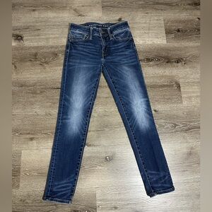 American Eagle Outfitters Women's Dark Blue Straight Leg Jeans